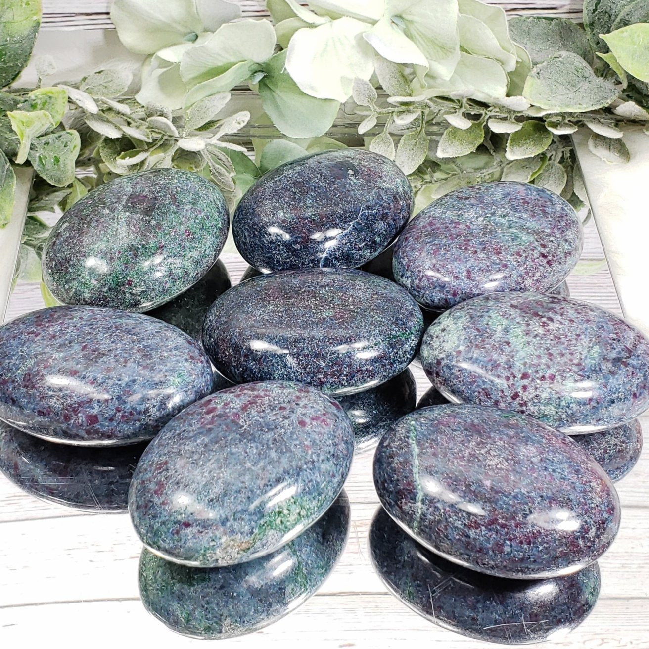 Fuchsite kyanite on sale