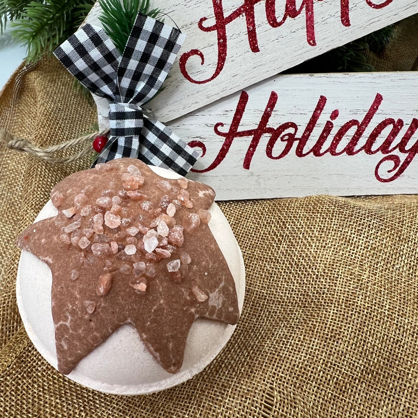 Holiday Crystal Bath Bomb -Cinnamon Cocoa Melt