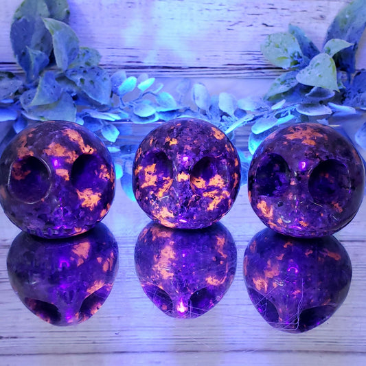 UV Reactive Yooperlite Jack Skellington Sphere – A Mesmerizing Glow with Spooky Charm